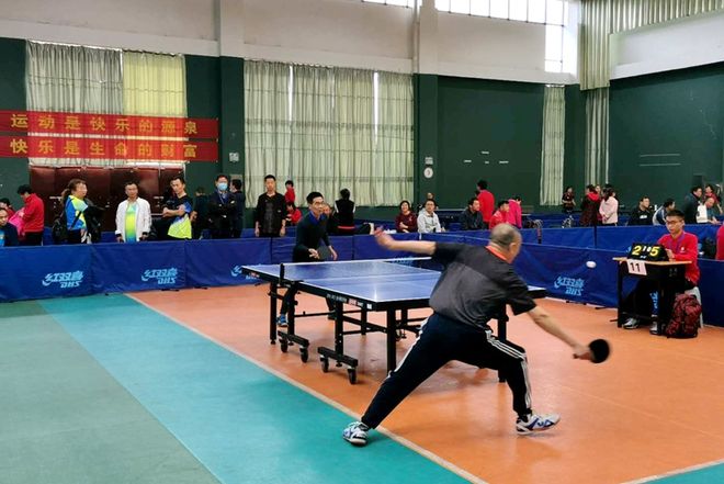 否会让教练 否会让教练