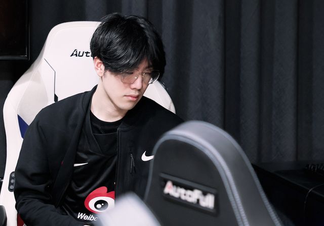 战舞台的成 战舞台的成